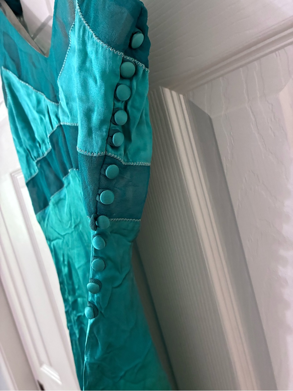 BCBG Max Azria Emerald green Satin Chiffon Dress | Size 6 | Y2K - Picture 6 of 8